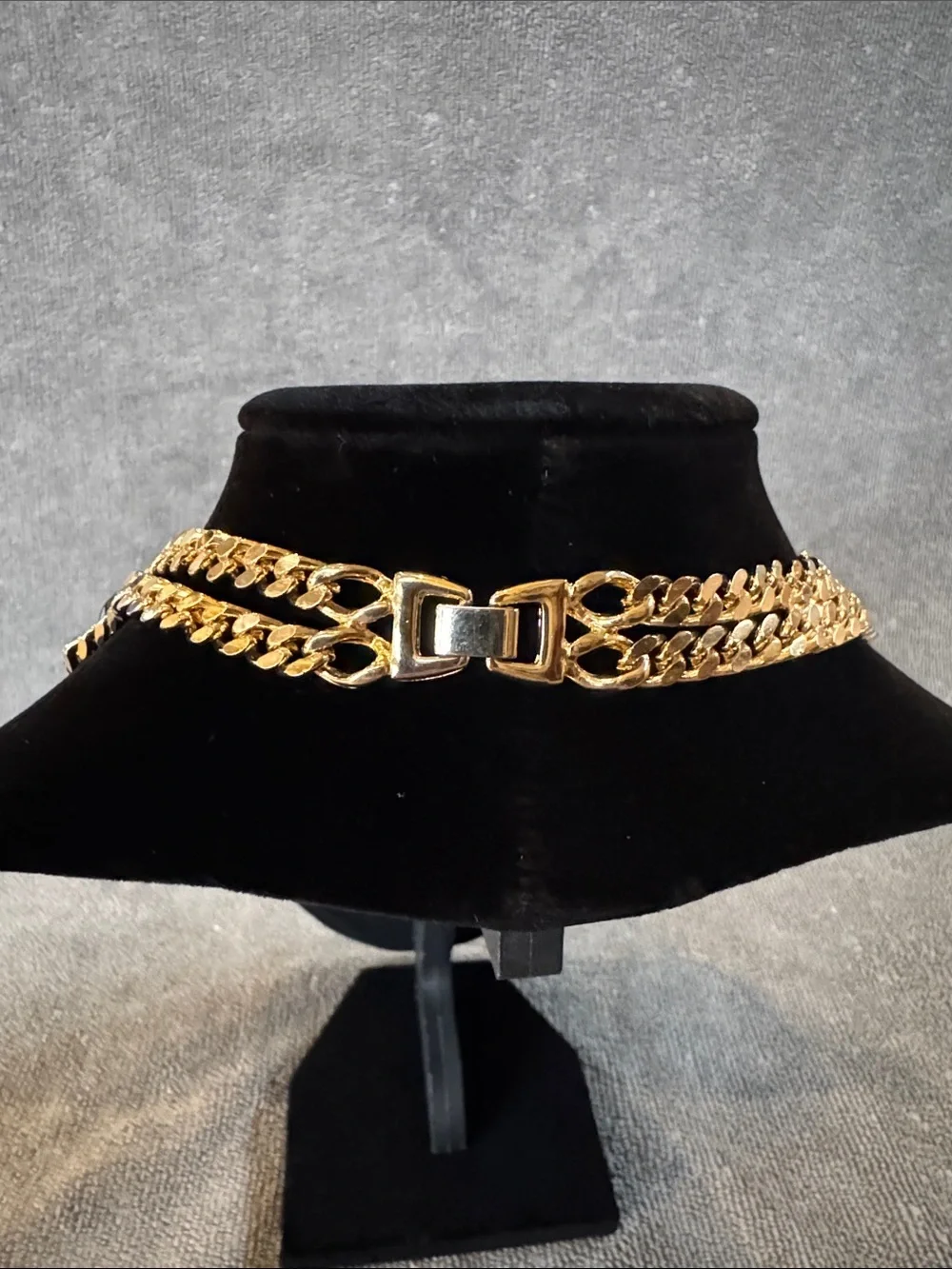 Unknown stunning vintage